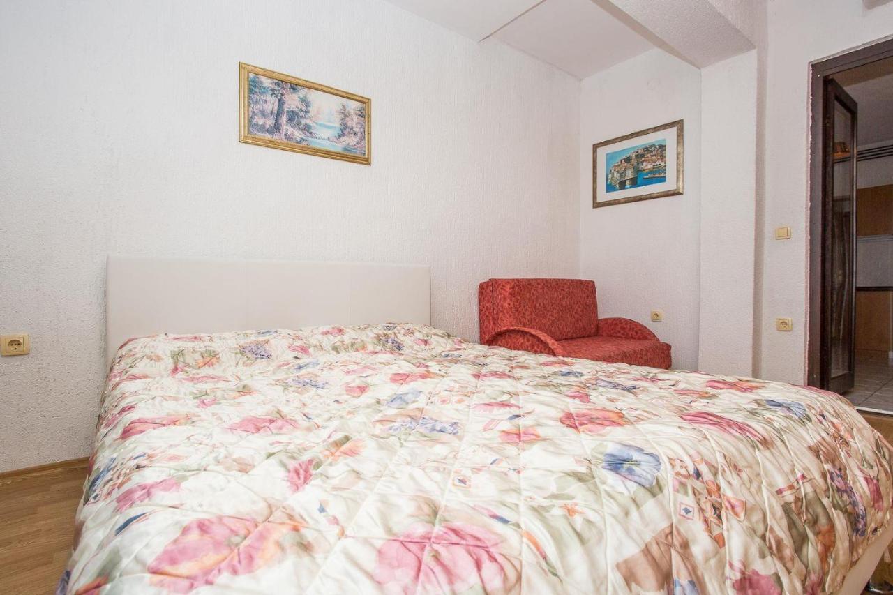 Apartments Mira On The Peljesac Peninsula Orebić Kültér fotó
